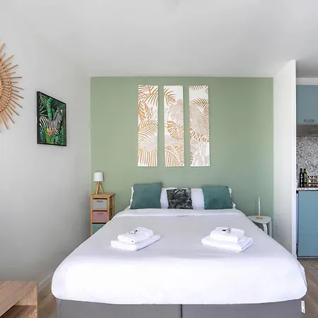 30 M2 Confort - Rer A 3 Min, Acces Paris & Disneyland Apartment
